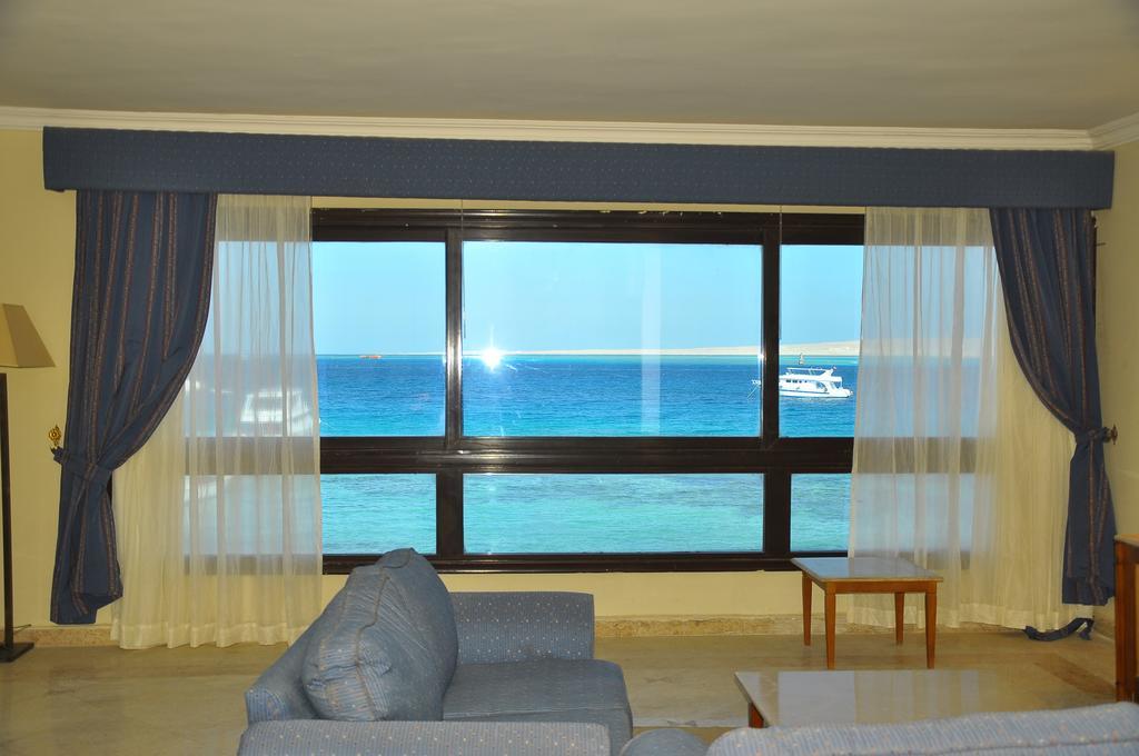 Alia Beach Resort Hurghada Bilik gambar